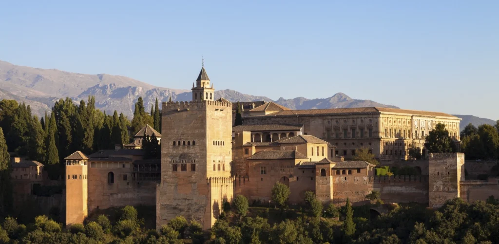 Cruces de Mayo Granada 2026: Esto debes saber antes de ir - Senator Hotels &amp; Resorts