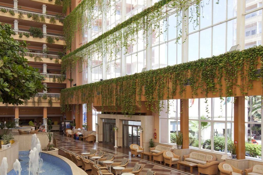 hero-hotel-playacapricho-verano-w1200