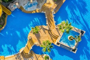 Qu&eacute; hacer en Moj&aacute;car y Vera en verano: planes, playas y eventos (2026) - Senator Hotels &amp; Resorts