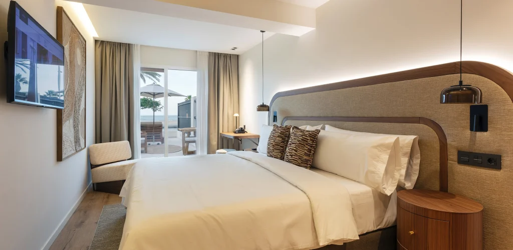 hotel-para-parejas-indigo-gandia-beach