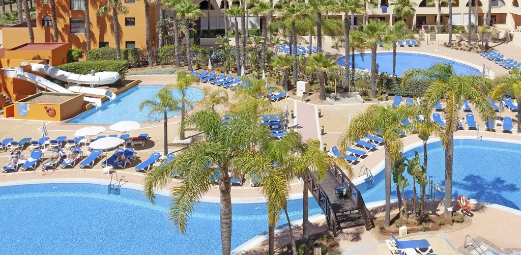 hotel-toboganes-para-niños-andalucia-playamarina-huelva hotel-toboganes-para-niños-huelva-andalucia