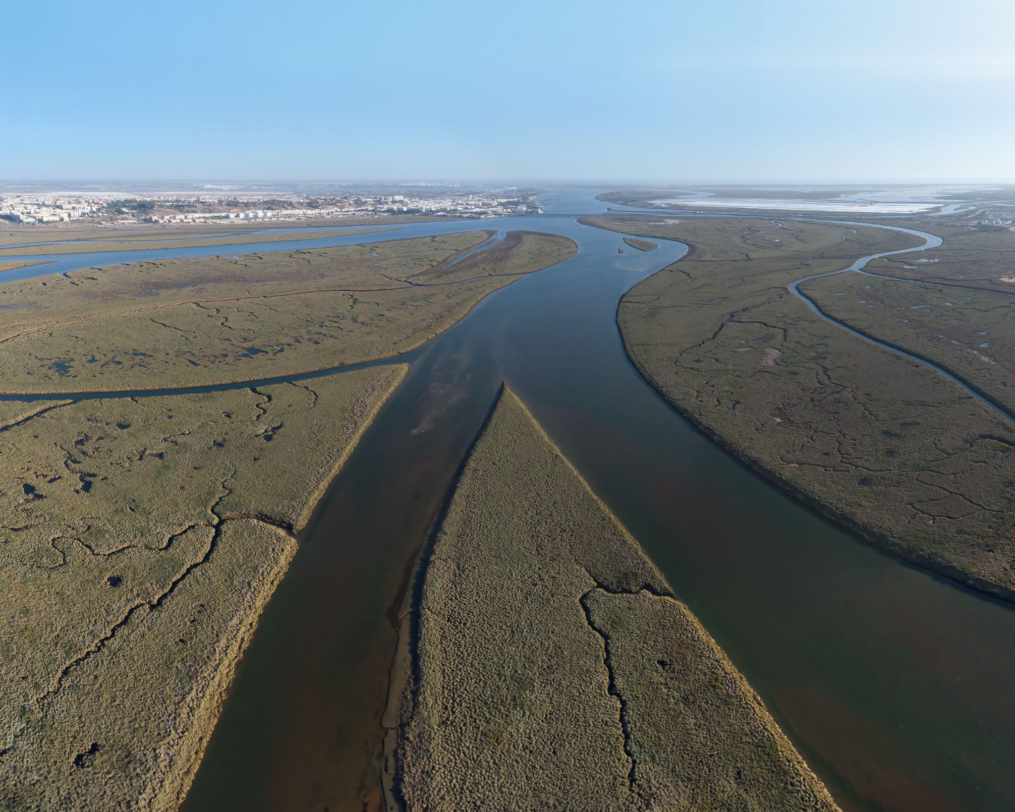 Foto a&eacute;rea de las marismas de Odiel en Huelva