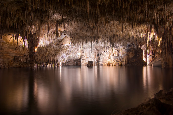 Cuevas del Drach