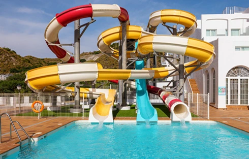 Mon Splash - Senator Hotels &amp; Resorts