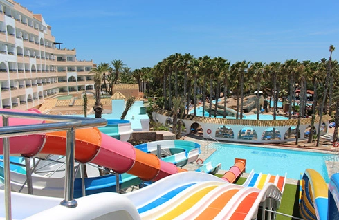 Mon Splash - Senator Hotels &amp; Resorts