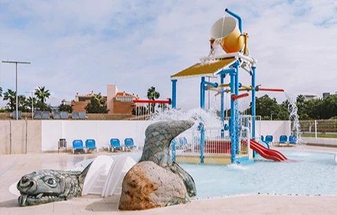 Mon Splash - Senator Hotels &amp; Resorts