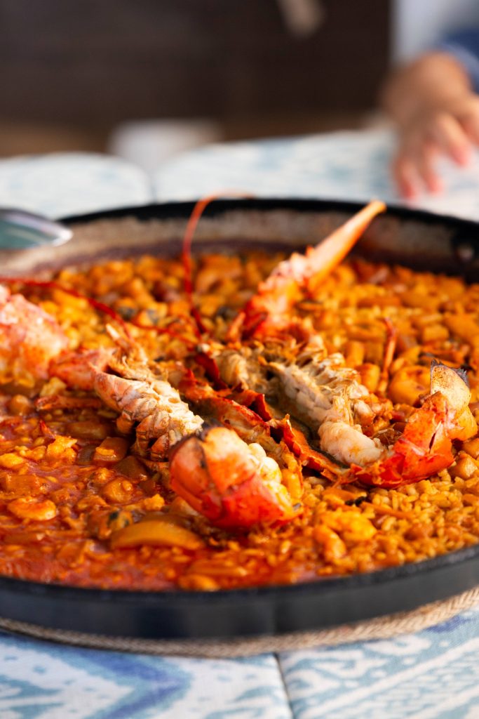 Sabores del verano en Cádiz: una ruta gastronómica entre el mar y la tierra - HACE