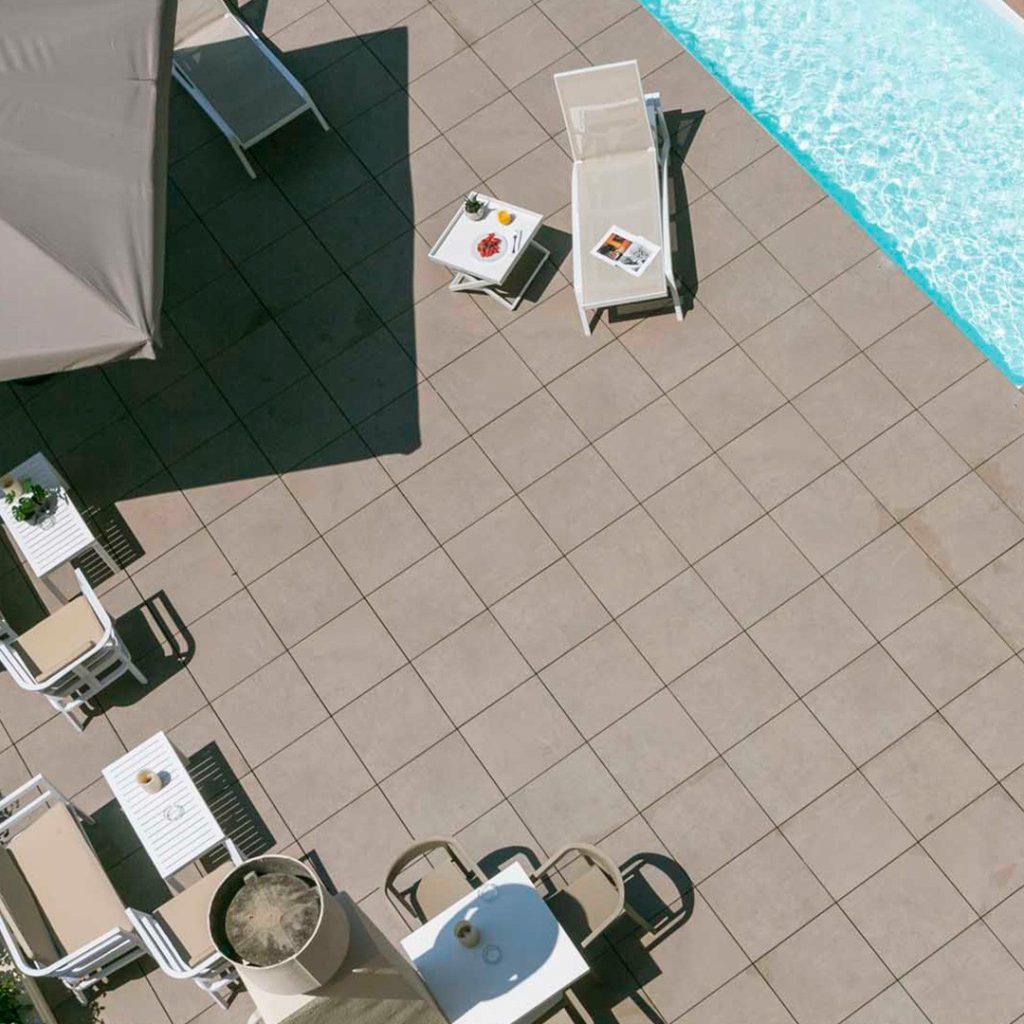 Hotel with swimming pool Hotel Intelier Rosa, Castellón de la Plana