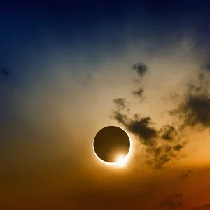 Eclipse solar