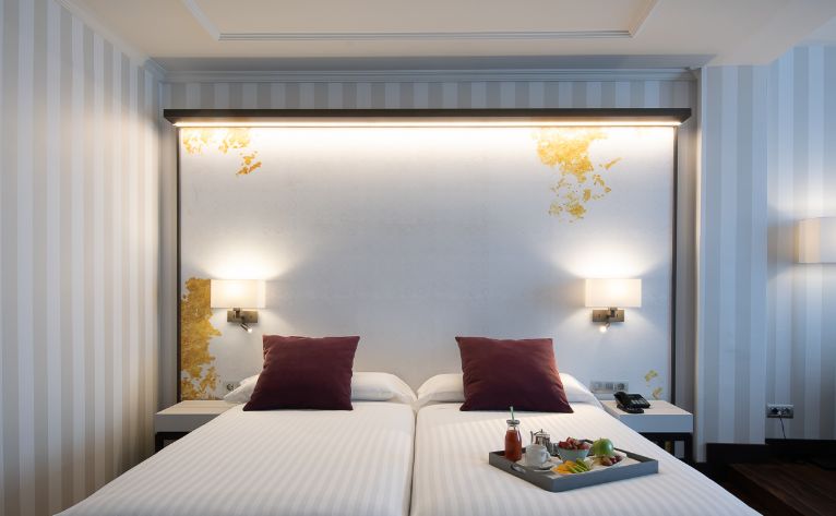 habitacion doble hotel intelier palacio san martin madrid