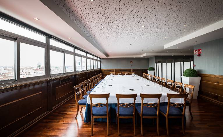 Salón Antigua Embajada del Hotel Intelier Palacio San Martín