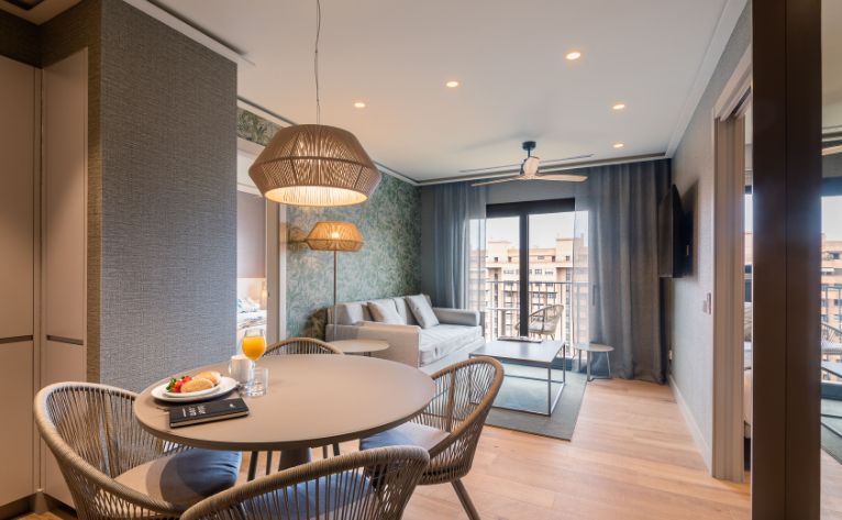 comedor apartamentos core suites valencia intelier