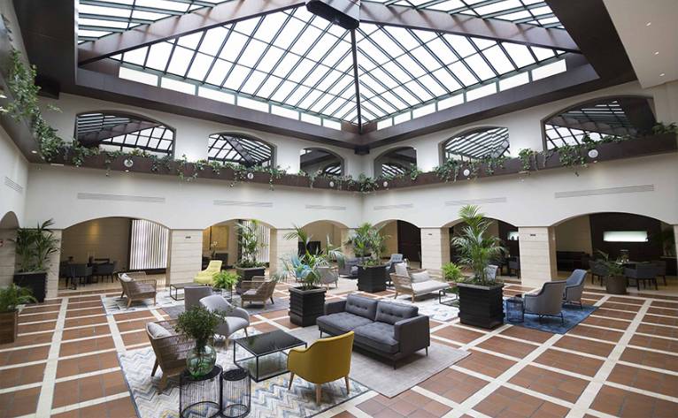 Hall Hotel Intelier Rosa Castellon