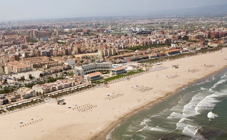 playa de la malvarrosa valencia