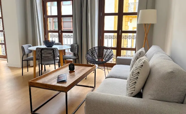 Apartamentos Core Suites Sevilla Intelier