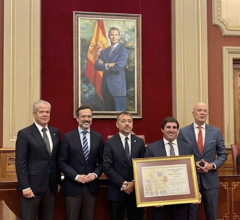 Hoteles Rever&oacute;n recibe el hist&oacute;rico premio &ldquo;Amables del Turismo y Convivencia Ciudadana 2025&rdquo; del CIT de Santa Cruz de Tenerife