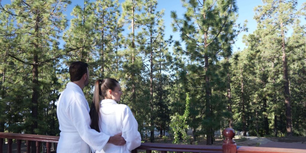 Experiencia de naturaleza y relax para parejas en Spa Villalba.