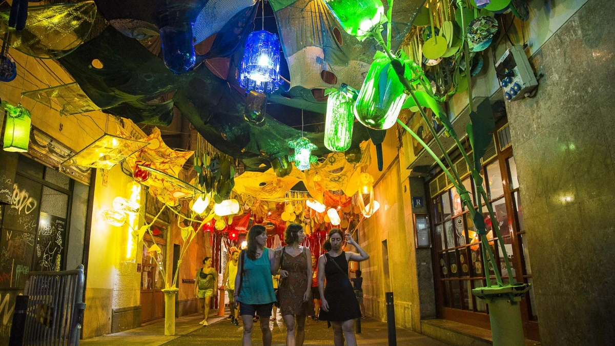 Una ciudad, muchas celebraciones: Cuando los barrios toman la ciudad - Olivia Hotels