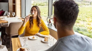 Celebrar Sant Jordi en Barcelona: tradici&oacute;n, gastronom&iacute;a y experiencia - Olivia Hotels