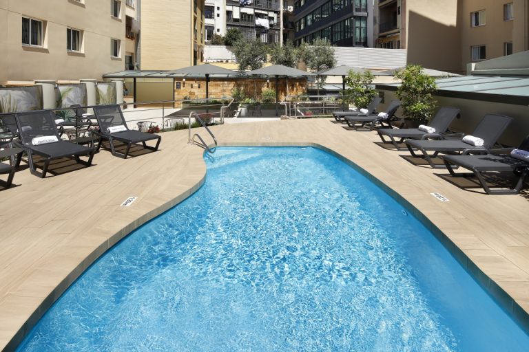 Chiringuitos y beach clubs en Barcelona, ¡el plan perfecto! - hcc hotels