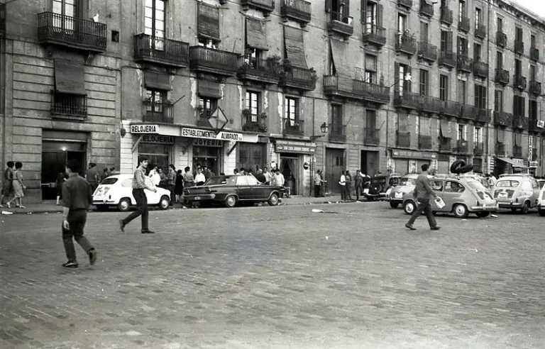 refugios antia&eacute;reos en Barcelona