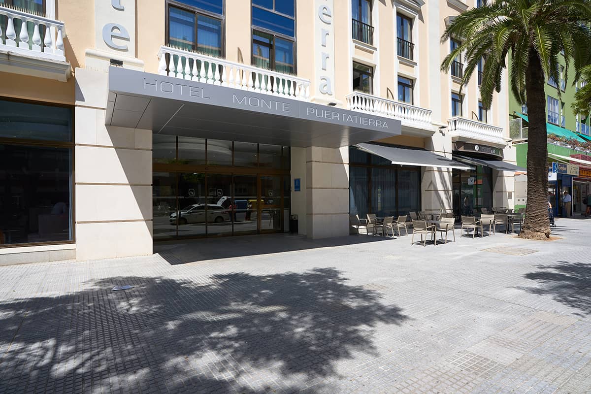 Hotel Monte Puertatierra, hoteles y alojamientos en Cádiz