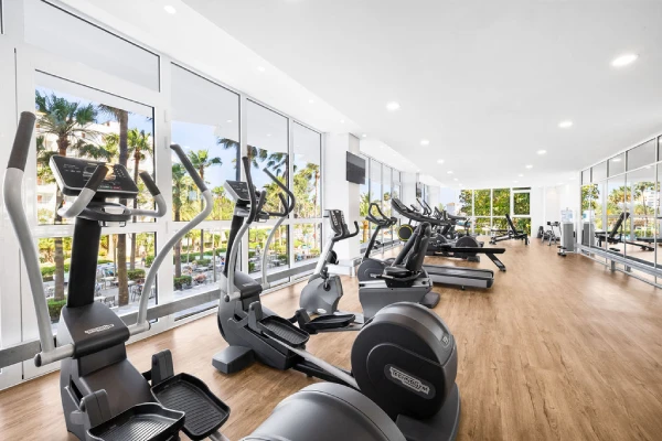 Indoor gym - Club Mac